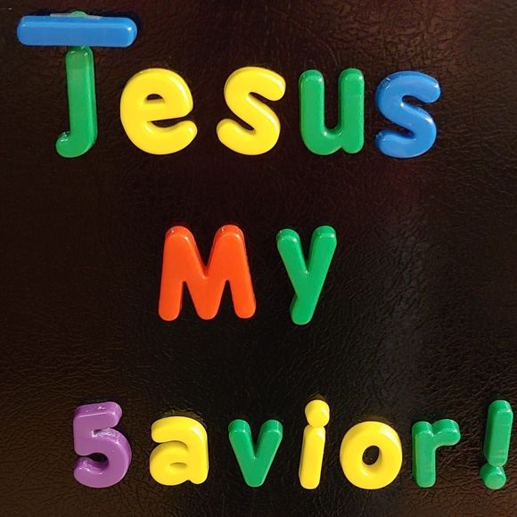 Meet your Posher, Alyssa - Picture 1 of 5